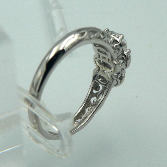 Sz 8 Genuine Espirito Santo Aquamarine 3 Stone Ring - Picture 4 of 6